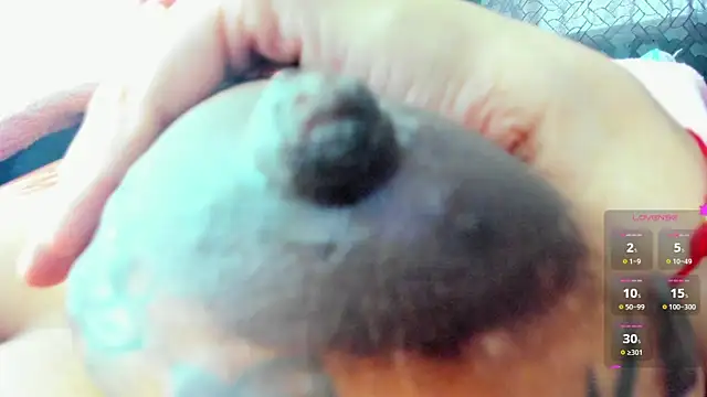 Snapshot of Venus_Blackk chatting on 15, 2, 2025 Venus Blackk online show from 15, 2, 2025