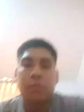 estudiante69 online show from 26, 12, 2024