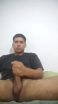 estudiante69 online show from 29, 12, 2024