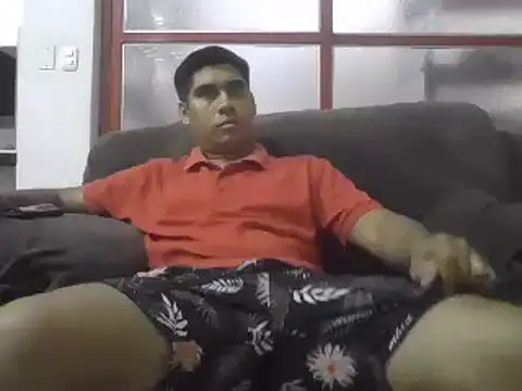 estudiante69 online show from 9, 1, 2025