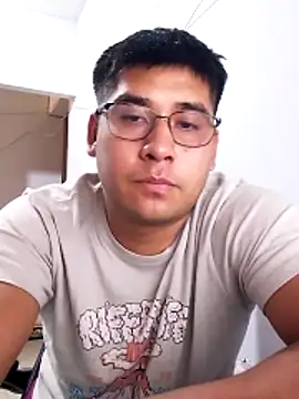 estudiante69 online show from 17, 2, 2026