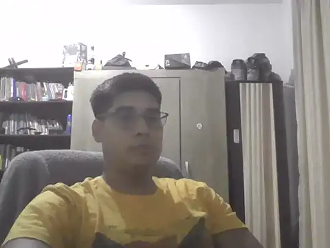 estudiante69 online show from 18, 2, 2026