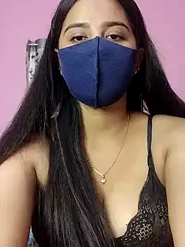Snapshot of lovely-tanu chatting on 8, 2, 2025 lovely-tanu online show from 8, 2, 2025