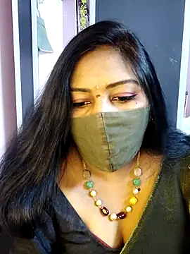 Snapshot of RomeoJuliet345 chatting on 7, 2, 2026 RomeoJuliet345 online show from 7, 2, 2026