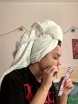 MiraMiss online show from 12, 1, 2026