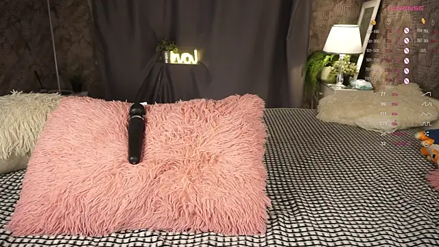 Snapshot of DorisHalsted chatting on 9, 12, 2024 DorisHalsted online show from 9, 12, 2024