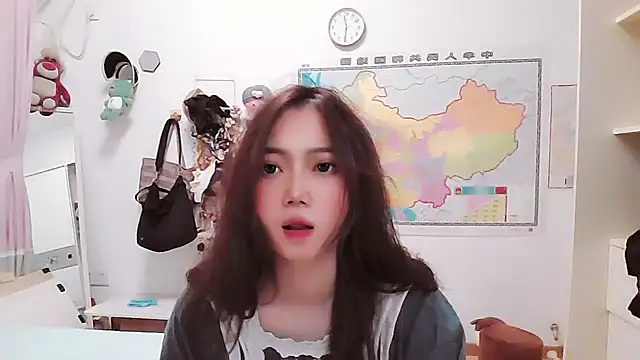 Cherie-xinxin01 online show from 1, 12, 2024