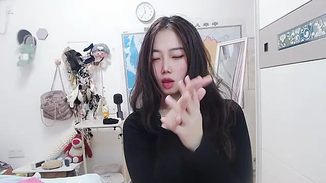 Cherie-xinxin01 online show from 5, 12, 2024