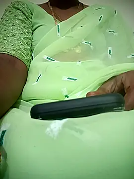 Snapshot of Telugu-mirchi chatting on 1, 11, 2025 Telugu-mirchi online show from 1, 11, 2025