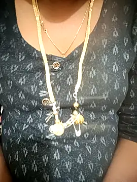 Snapshot of Telugu-mirchi chatting on 14, 11, 2025 Telugu-mirchi online show from 14, 11, 2025