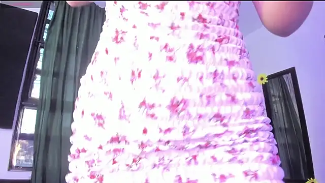 Noellesable online show from 1, 2, 2025