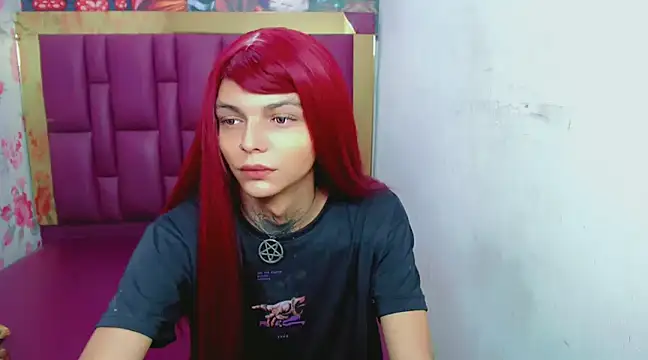 Snapshot of Luna_and_valery chatting on 22, 1, 2025 Luna and valery online show from 22, 1, 2025