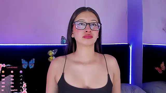 Snapshot of Anastasia_Whitee chatting on 14, 12, 2025 Anastasia Whitee online show from 14, 12, 2025