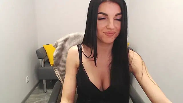 Angelina Clarks online show from 27, 1, 2025