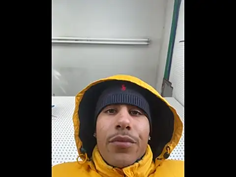 Snapshot of johnycash21 chatting on 23, 2, 2026 johnycash21 online show from 23, 2, 2026