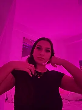 Snapshot of lissa_yasemin chatting on 4, 12, 2024 lissa yasemin online show from 4, 12, 2024