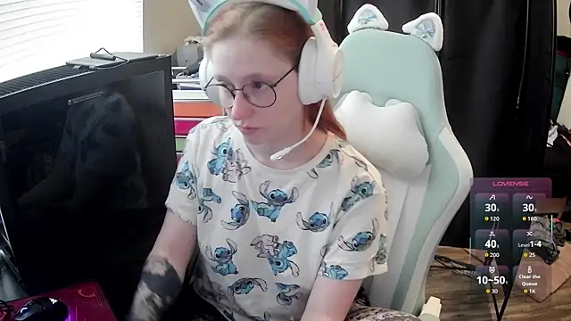 LilyFoxxx online show from 26, 6, 2026
