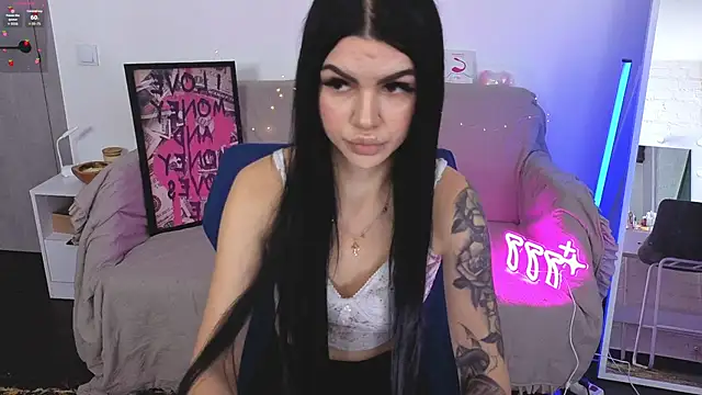 Snapshot of Tiffany_lab chatting on 14, 10, 2025 Tiffany lab online show from 14, 10, 2025