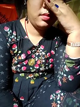 Snapshot of Super-Couple chatting on 8, 3, 2025 Super-Couple online show from 8, 3, 2025