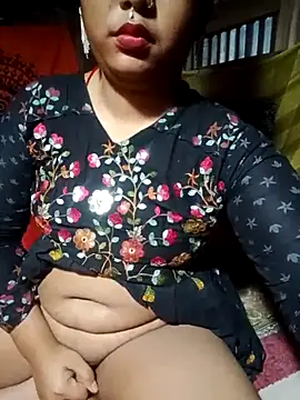 Snapshot of Super-Couple chatting on 10, 3, 2025 Super-Couple online show from 10, 3, 2025