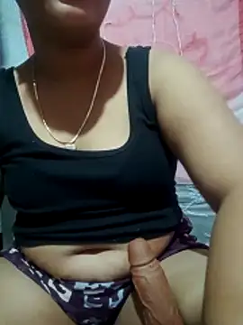 Snapshot of Super-Couple chatting on 3, 11, 2025 Super-Couple online show from 3, 11, 2025