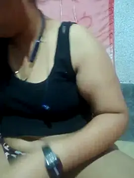 Snapshot of Super-Couple chatting on 19, 11, 2025 Super-Couple online show from 19, 11, 2025