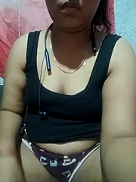 Snapshot of Super-Couple chatting on 2, 12, 2025 Super-Couple online show from 2, 12, 2025