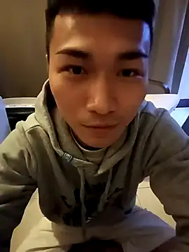 chiata410 online show from 6, 3, 2025