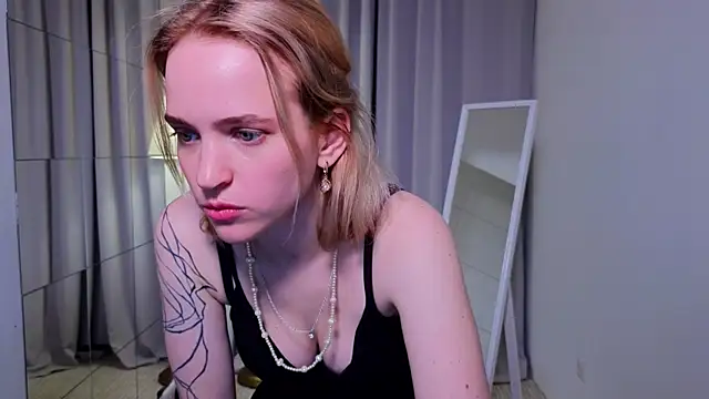 lolly pie online show from 3, 12, 2024