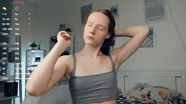 ZaraBluitt online show from 29, 10, 2025