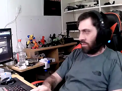 johnwood88 online show from 16, 12, 2025