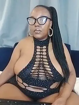 Snapshot of CHERRYYUMMY chatting on 24, 10, 2025 CHERRYYUMMY online show from 24, 10, 2025