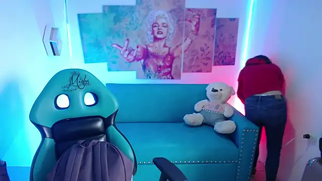 Sofi hot 4m online show from 13, 1, 2026