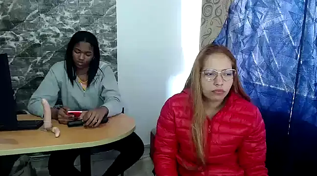 Snapshot of MISSANDRE4 chatting on 16, 1, 2025 MISSANDRE4 online show from 16, 1, 2025