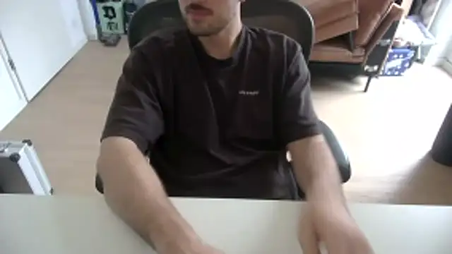 Snapshot of taallguyy_196 chatting on 22, 12, 2025 taallguyy 196 online show from 22, 12, 2025