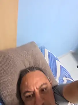 Snapshot of abdelhak33 chatting on 19, 3, 2026 abdelhak33 online show from 19, 3, 2026