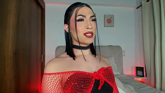 Snapshot of KarolPorttela chatting on 19, 10, 2025 KarolPorttela online show from 19, 10, 2025