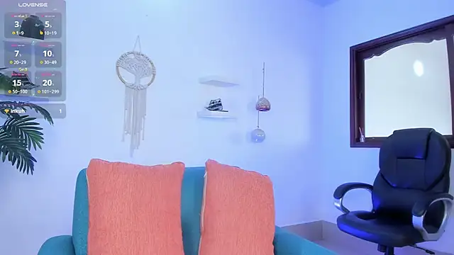 Snapshot of saray_halam chatting on 22, 9, 2025 saray halam online show from 22, 9, 2025