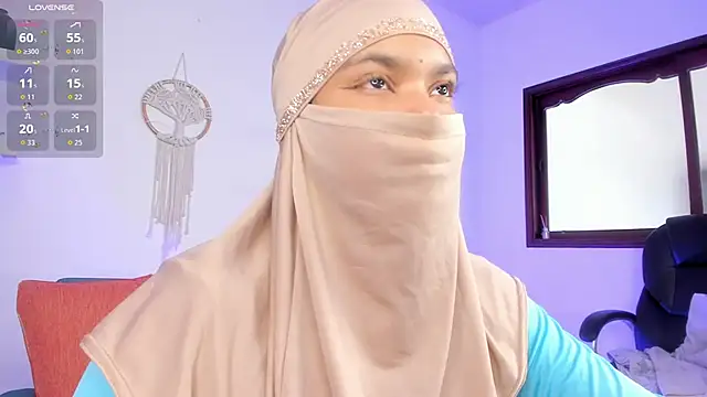Snapshot of saray_halam chatting on 23, 9, 2025 saray halam online show from 23, 9, 2025