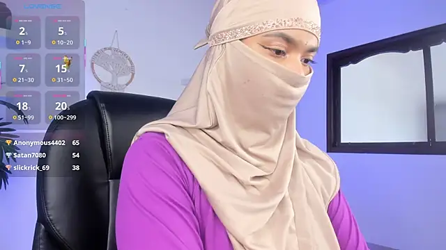 Snapshot of saray_halam chatting on 26, 9, 2025 saray halam online show from 26, 9, 2025
