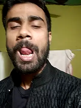 Skinny Bigass 23 online show from 1, 2, 2025