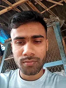 Skinny Bigass 23 online show from 18, 2, 2025