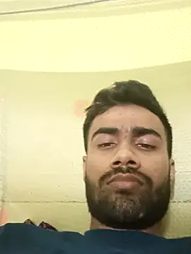 Skinny Bigass 23 online show from 1, 3, 2025