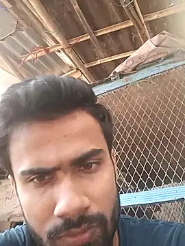 Skinny Bigass 23 online show from 28, 9, 2025