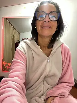 Snapshot of Goddess-Love- chatting on 21, 6, 2026 Goddess-Love- online show from 21, 6, 2026