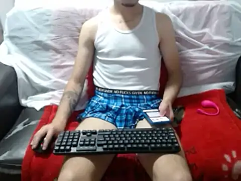 MarceloMilk online show from 20, 1, 2025