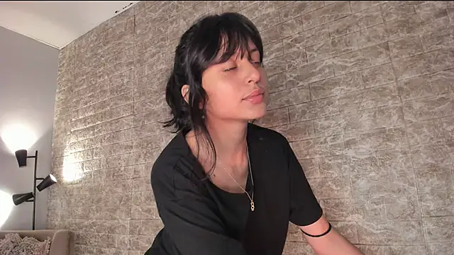tamara aluna online show from 6, 3, 2025