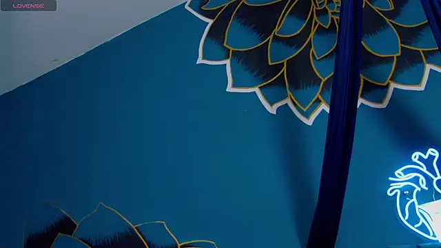 Snapshot of Lunamistyc chatting on 3, 12, 2025 Lunamistyc online show from 3, 12, 2025