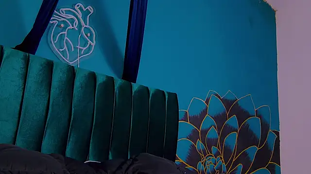 Lunamistyc online show from 5, 6, 2026