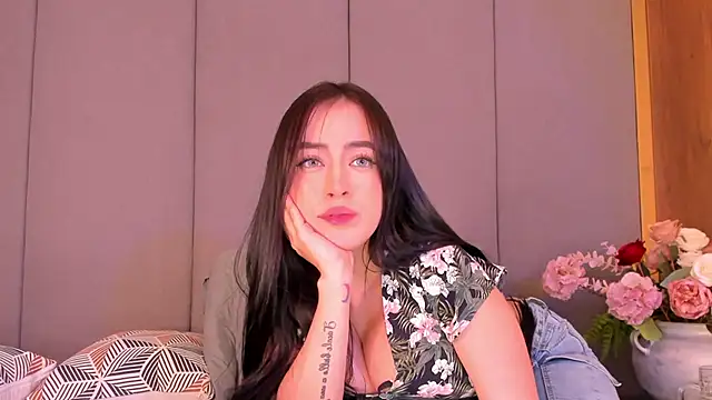 Snapshot of ArwenMuse chatting on 20, 3, 2025 ArwenMuse online show from 20, 3, 2025